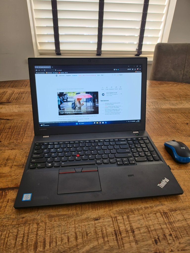 Lenovo ThinkPad T560 | i5 | 8GB | 240GB SSD | Win 11, Ophalen, 2 tot 3 Ghz, Qwerty, 8 GB