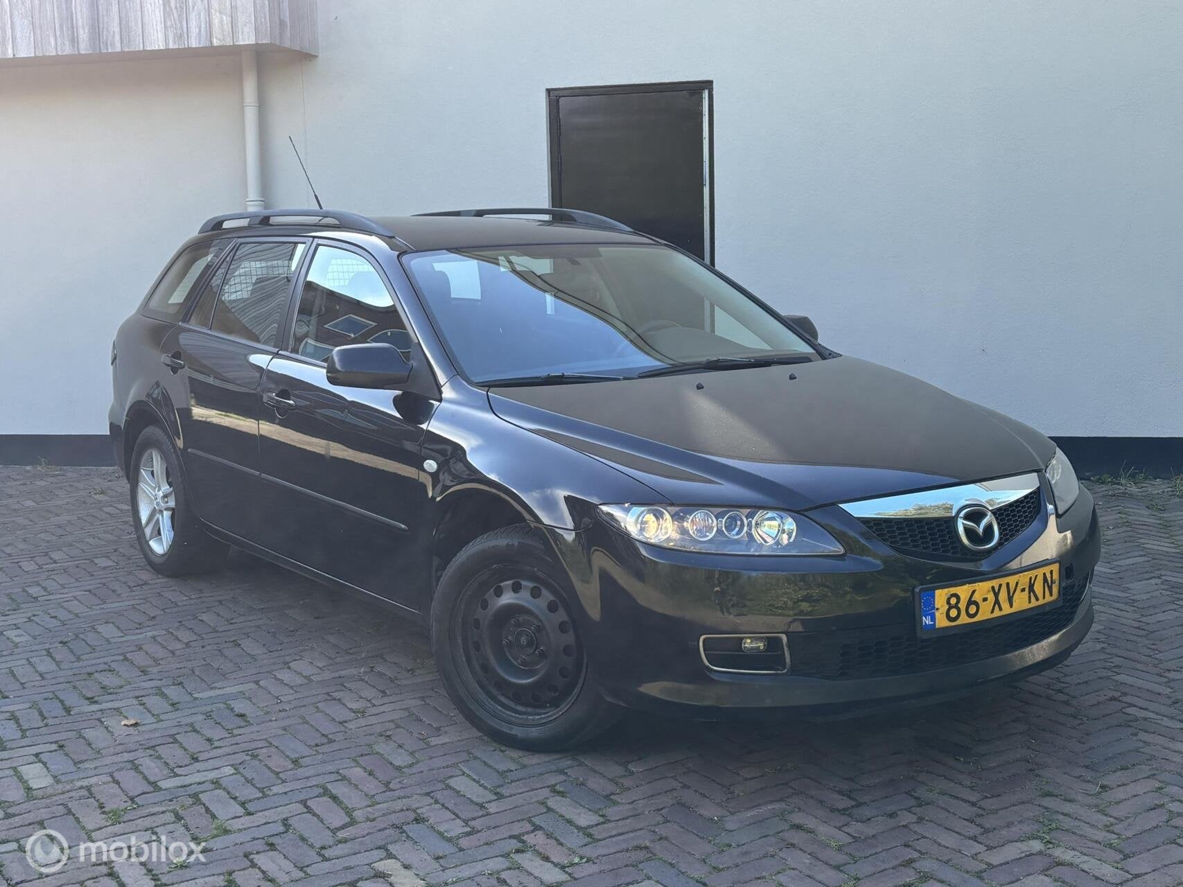 Mazda 6 Sportbreak 1.8i Touring Luxury Edition | EXPORT |, Auto's, Stof, Gebruikt, 4 cilinders, Xenon verlichting