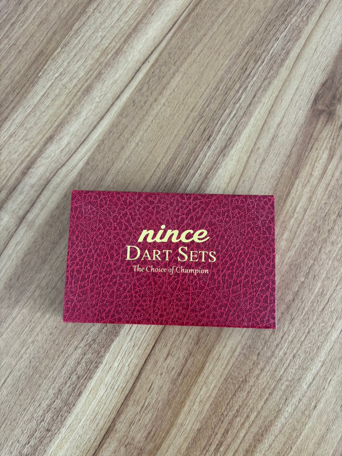 Complete dartset zo goed als nieuw, Sport en Fitness, Verzenden, Zo goed als nieuw, Pijlen