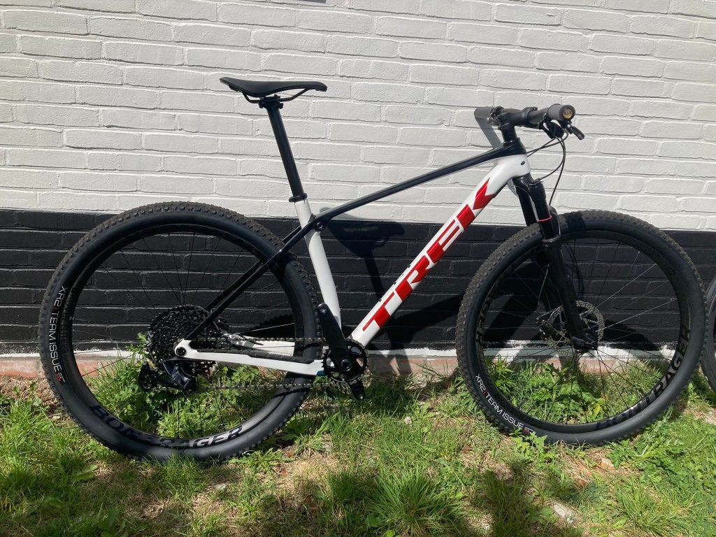 Trek Procaliber 9.7 Large, Vering, 10 tot 15 versnellingen, Schijfrem, 53 tot 57 cm