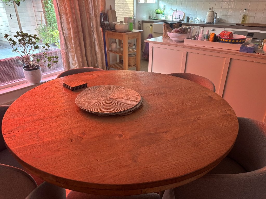 Tafel rond solid wood, Ophalen, 50 tot 100 cm, 50 tot 100 cm, Zo goed als nieuw