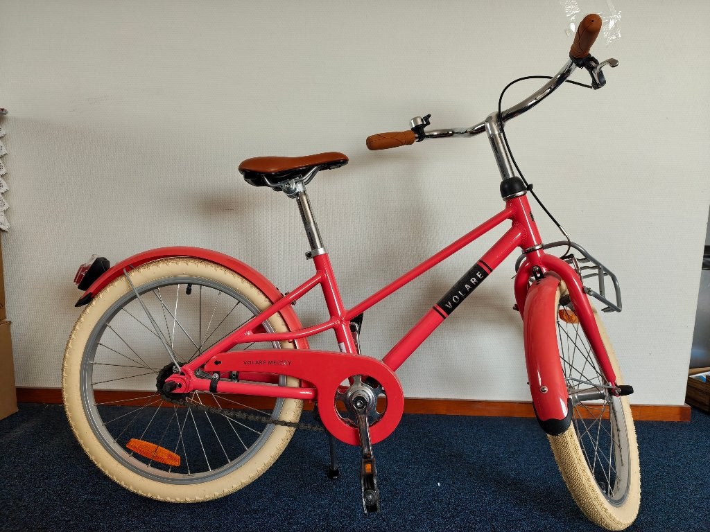Volare Melody 20 inch, Fietsen en Brommers, Fietsen | Meisjes, Velgrem, Ophalen of Verzenden, Zo goed als nieuw, Volar