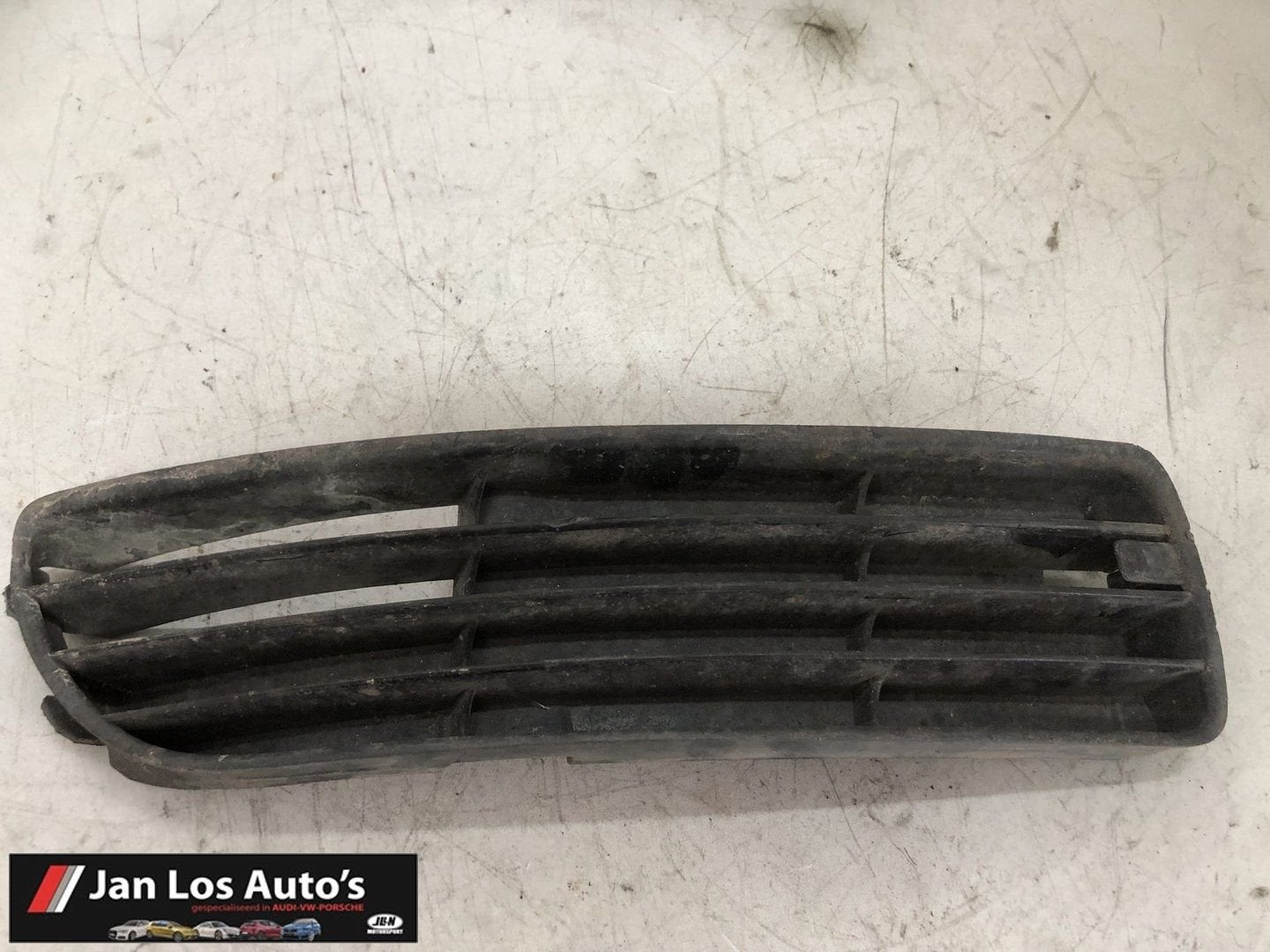 Audi A4 B5 bumperrooster rechts 8d0, Gebruikt, -, -, -