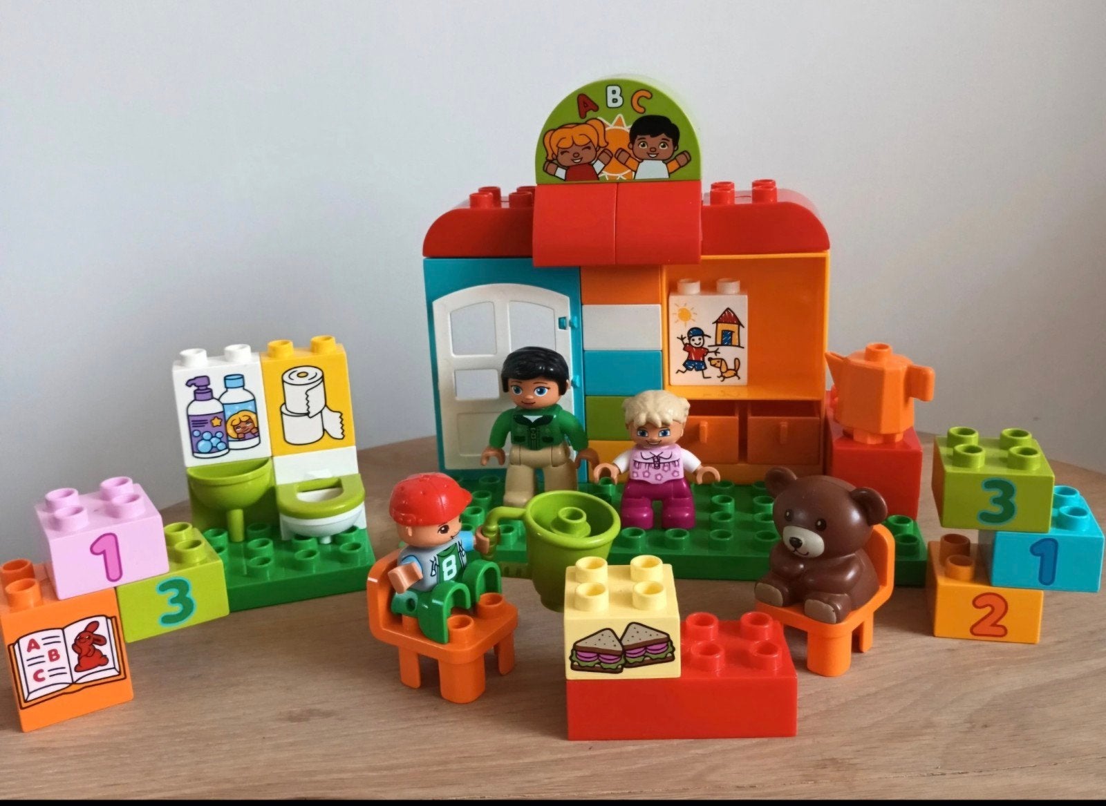 Duplo Kleuterklas Speelset met Figuren en Accessoires, Ophalen of Verzenden