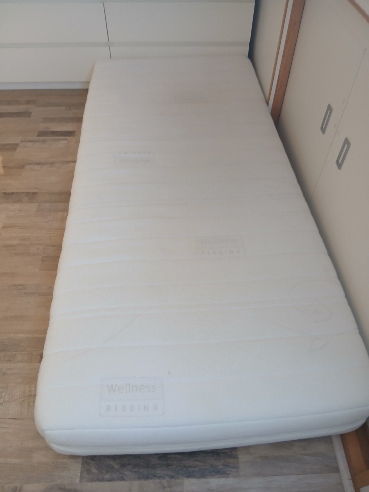 matras ( gratis ), Huis en Inrichting, Slaapkamer | Matrassen en Bedbodems, Ophalen, Gebruikt, Eenpersoons