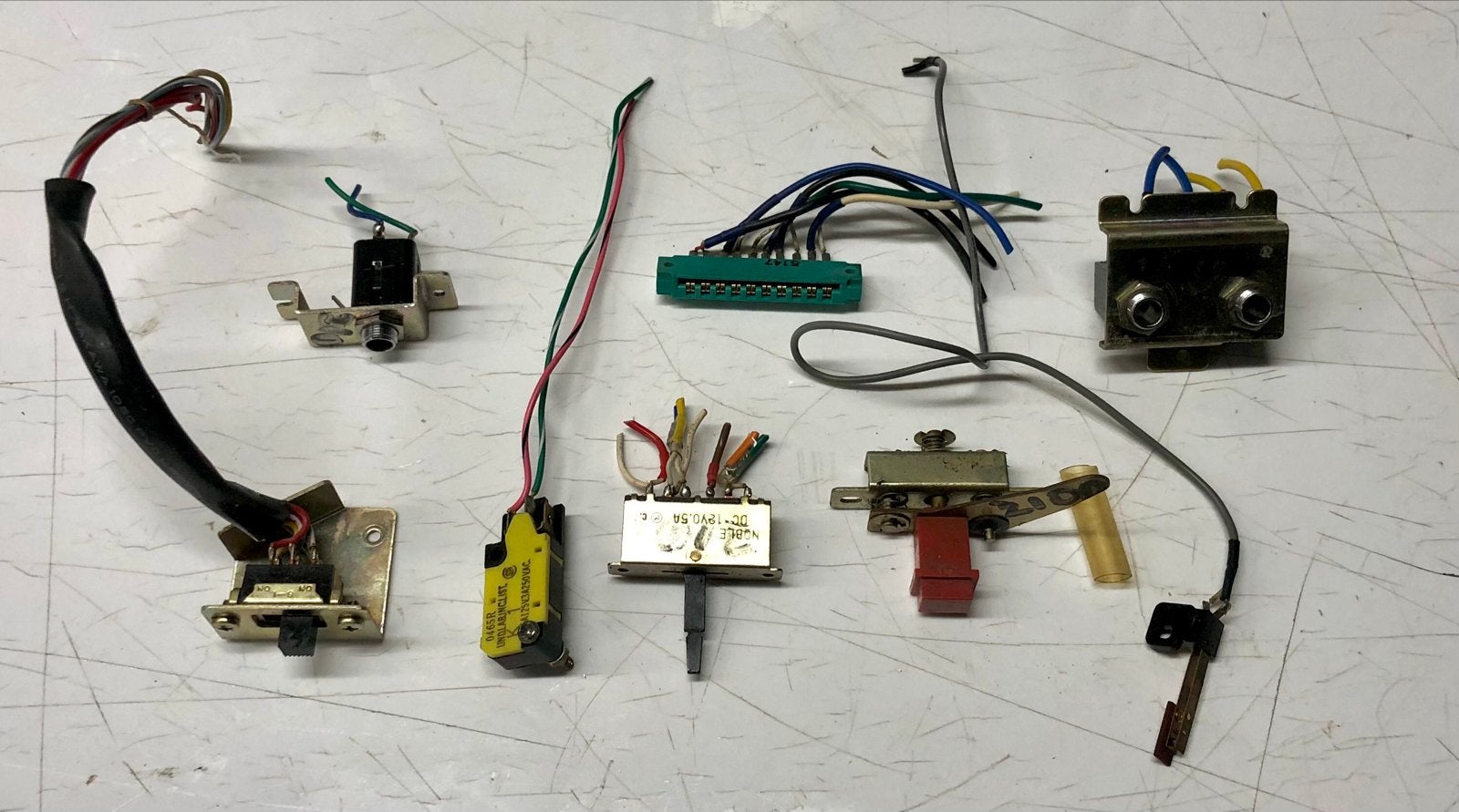 Akai onderdelen voor vintage audio apparatuur, Ophalen of Verzenden