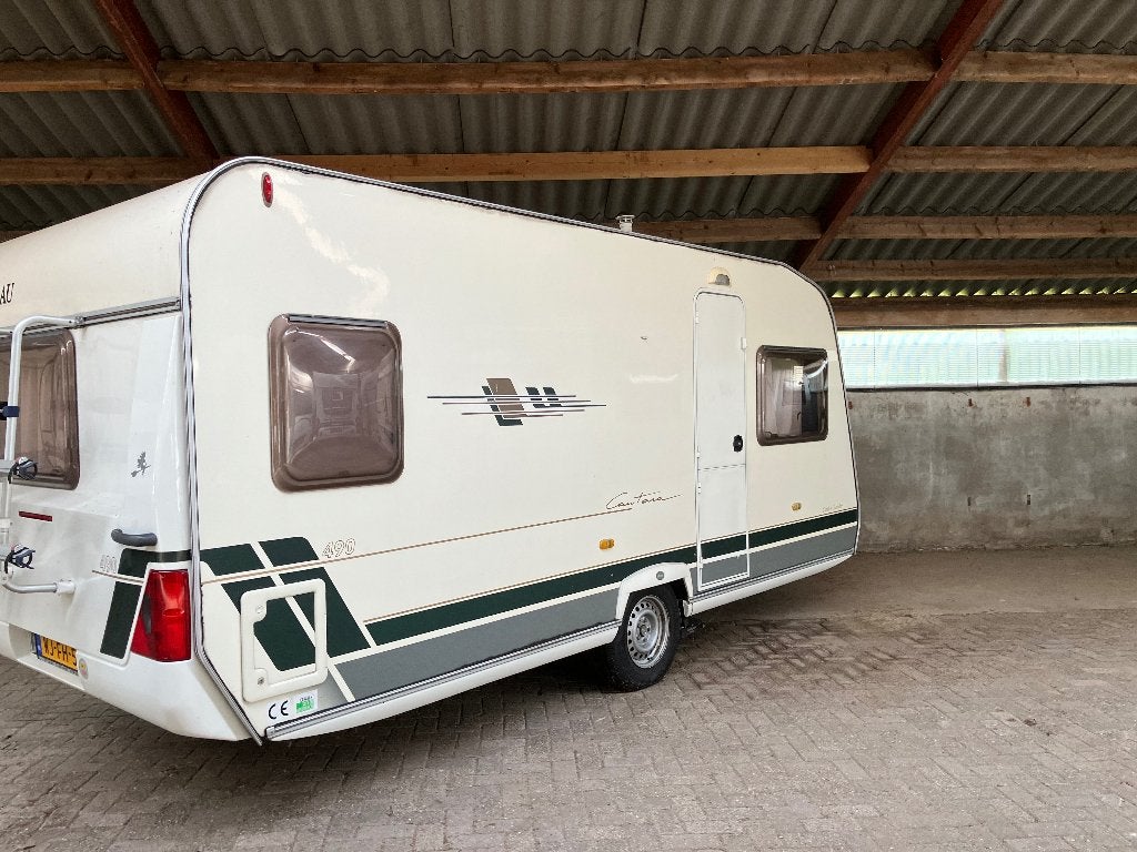 Caravan Chateau Cantara 490, Chateau, Rondzit, Lengtebed, Particulier