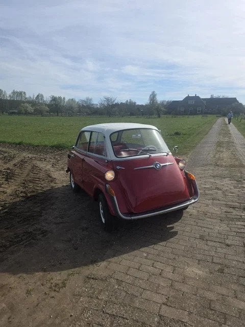 BMW 600 600 (bj 1958), Auto's, Overige carrosserieën, 4 stoelen, Bedrijf, Radio