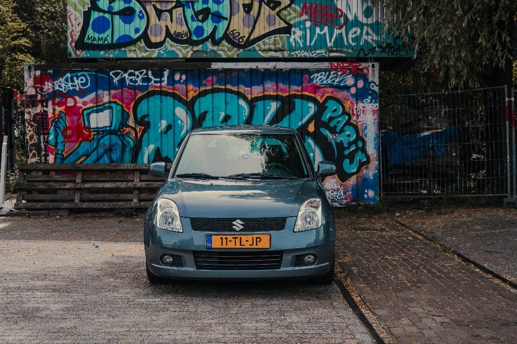 Suzuki Swift 1.3 5DRS 2006 Grijs, Voorwielaandrijving, Stof, 40 €/maand, 965 kg