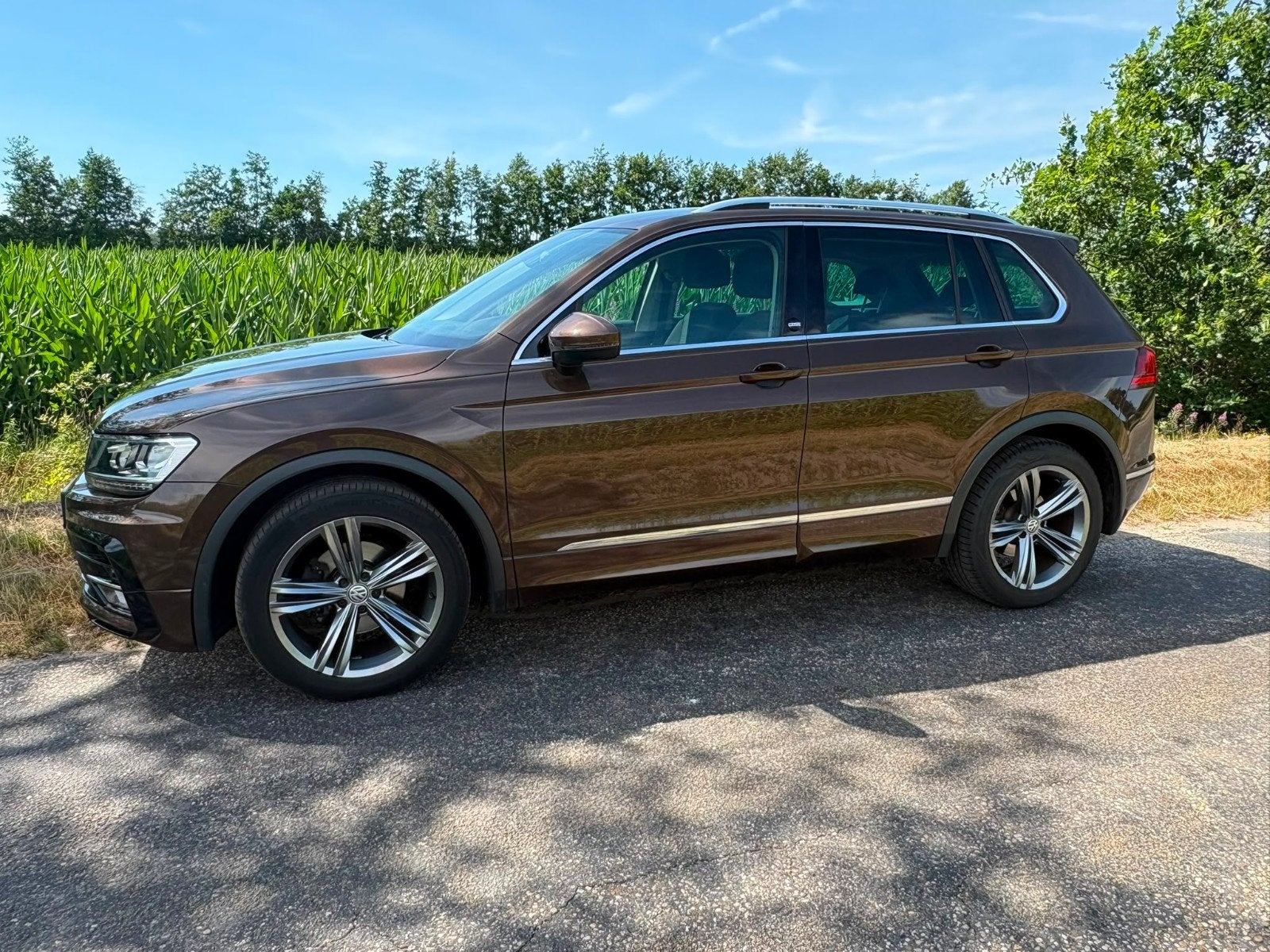 Volkswagen Tiguan 1.4 TSI R-Line Sound Edition 2017 Bruin, Voorwielaandrijving, 125 pk, 4 cilinders, Bruin
