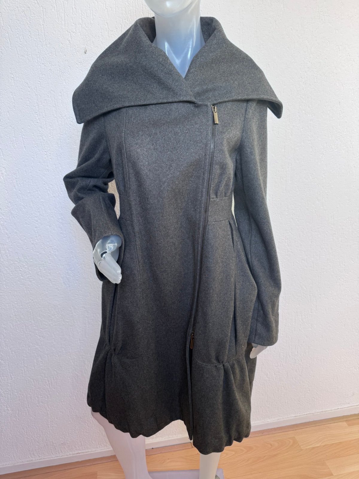 Intrend / Max Mara grijze wol mix jas - EU 38, Kleding | Dames, Verzenden, Zo goed als nieuw, Maat 38/40 (M), Grijs