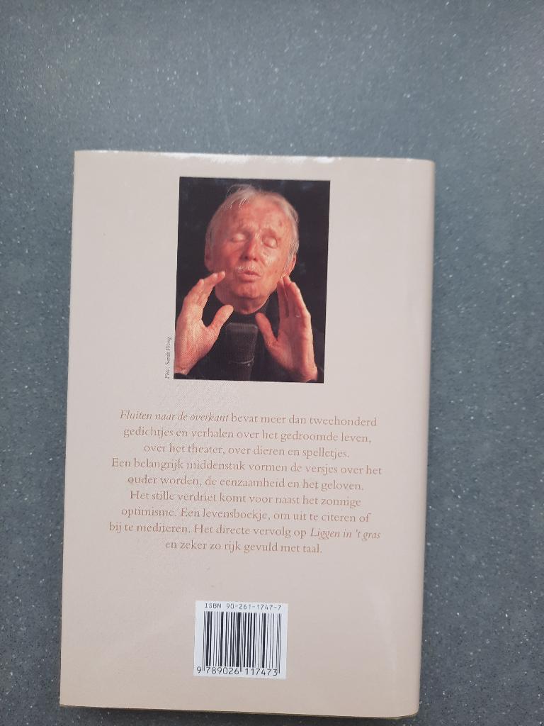 fluiten naar de overkant, Ophalen of Verzenden, Zo goed als nieuw, Toon Hermans