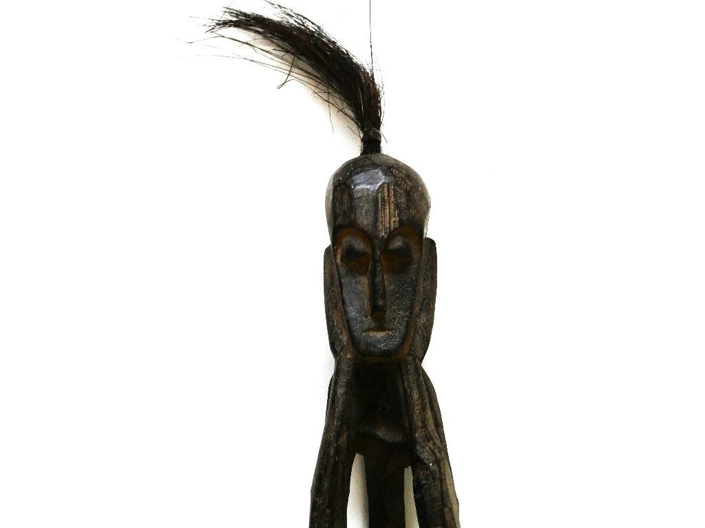 Houtgesneden beeld naar een voorouderbeeld Leti Indonesië, Antiek en Kunst, Hout, Bruin, Ophalen of Verzenden, Indonesië