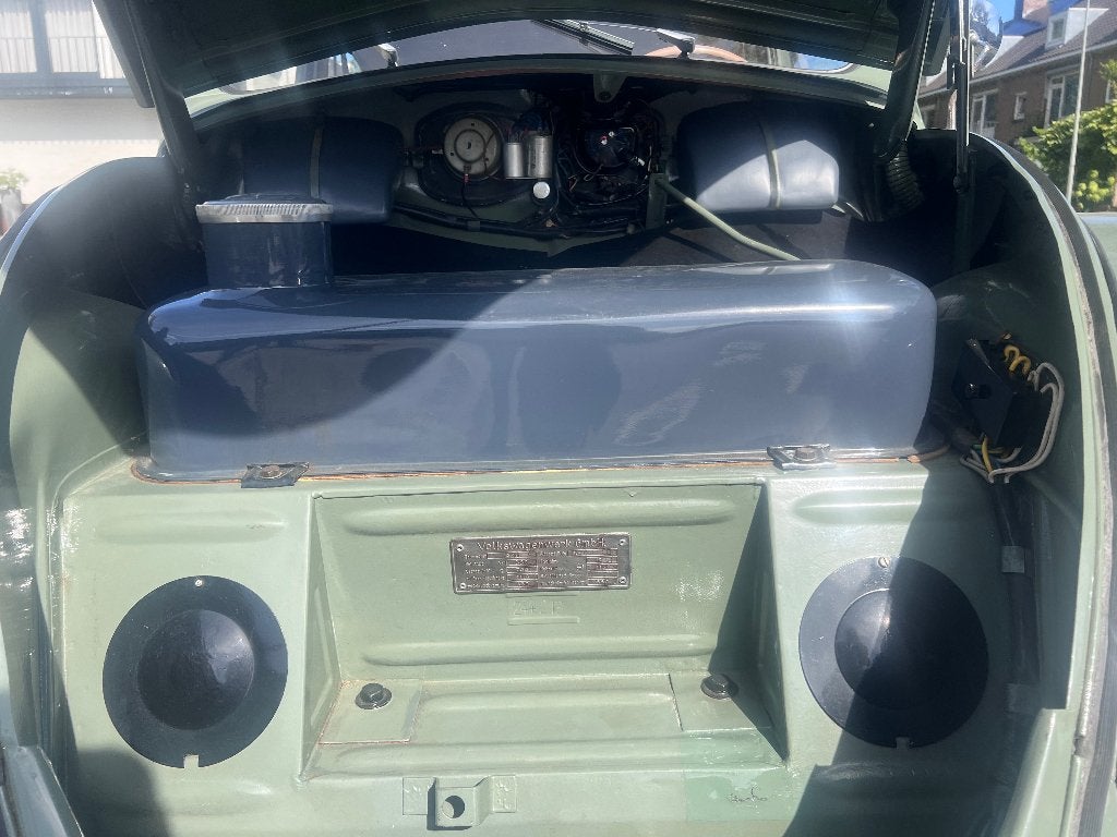 Oldtimer - Volkswagen "Brilkever" -1951-in uitmuntende staat, foto 10