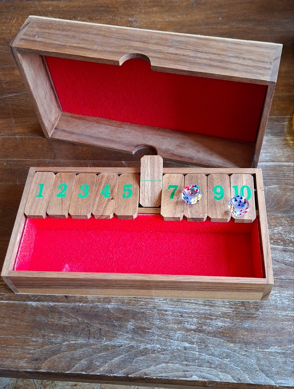 Shut the Box dobbelspel, houten doos, 27 x 15 x 5, Vijf spelers of meer, Ophalen of Verzenden, Gebruikt, Reisspel