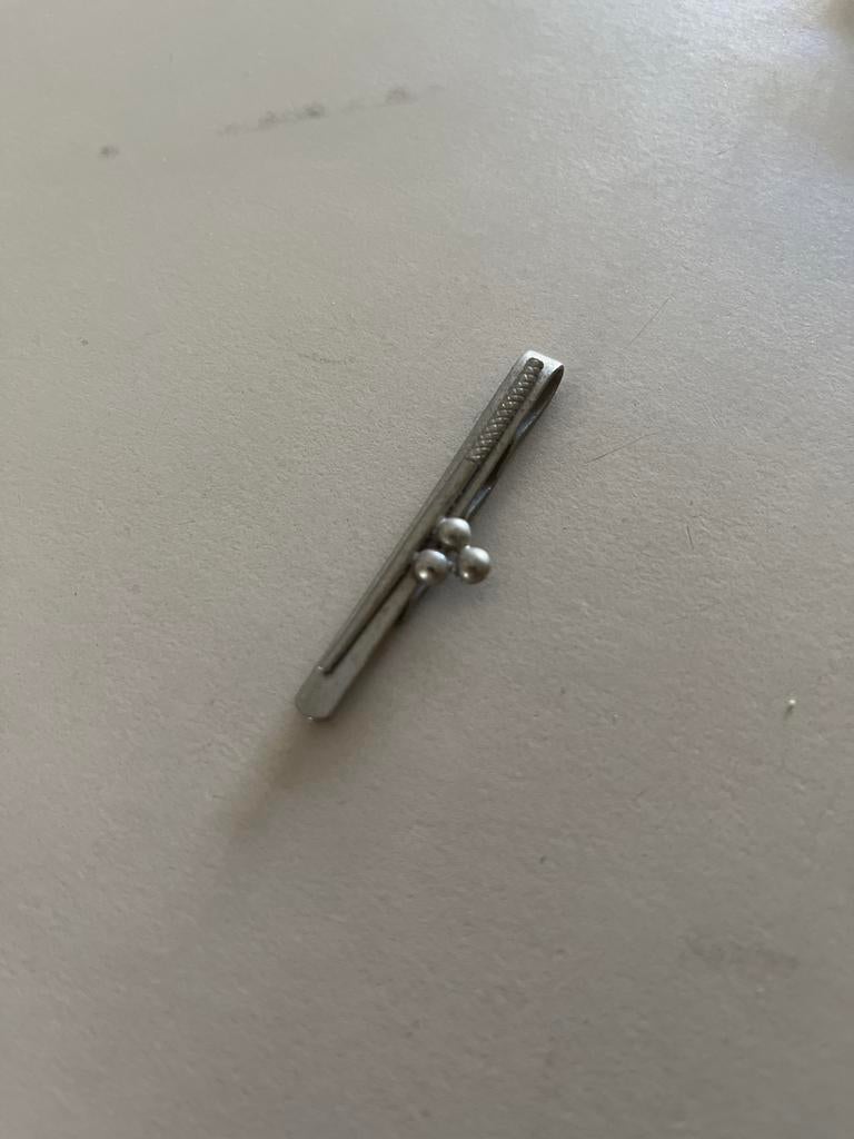 Dasspeld 5,5 cm (keu + biljartballen), Verzenden, Gebruikt, Overige materialen