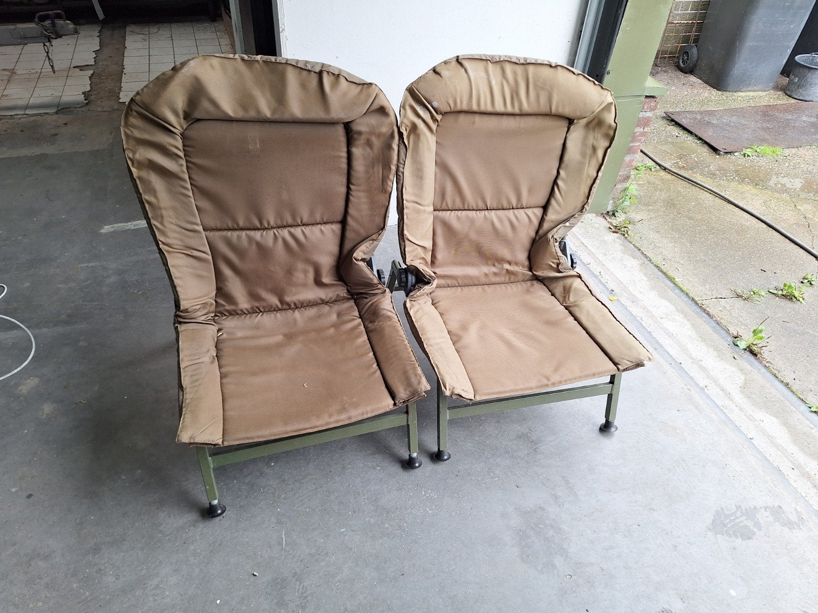 2 visstoelen met verstelbare poten, Watersport en Boten, Ophalen, Gebruikt