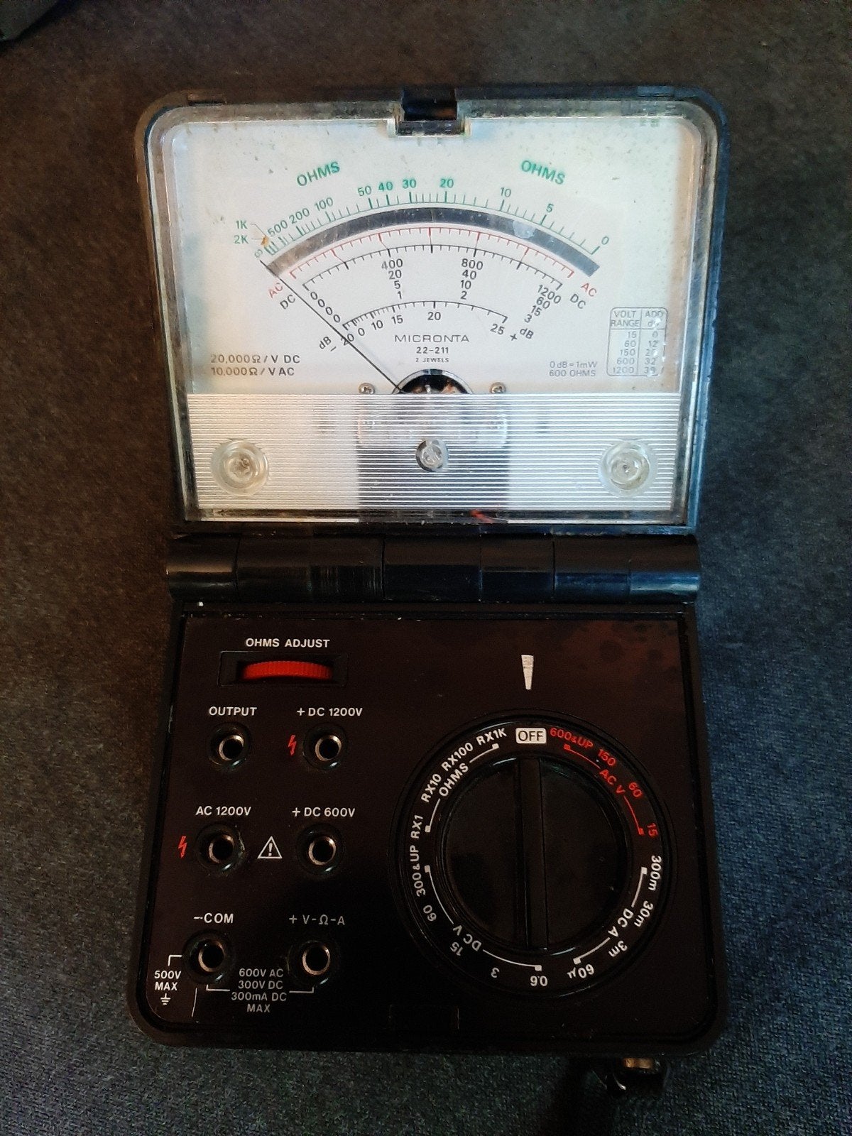 Micronta 22-211 analoge multimeter, Ophalen of Verzenden, Gebruikt
