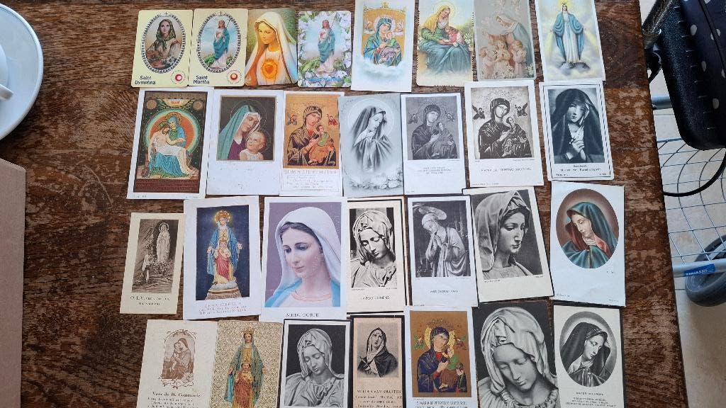 prentjes 2 met relikwie, Ophalen of Verzenden, Nieuw