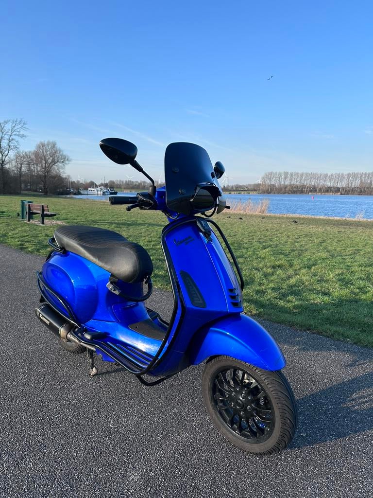 Vespa Sprint 45 Candy blue – FULL OPTION, Ophalen, Maximaal 45 km/u, Vespa S, Zo goed als nieuw