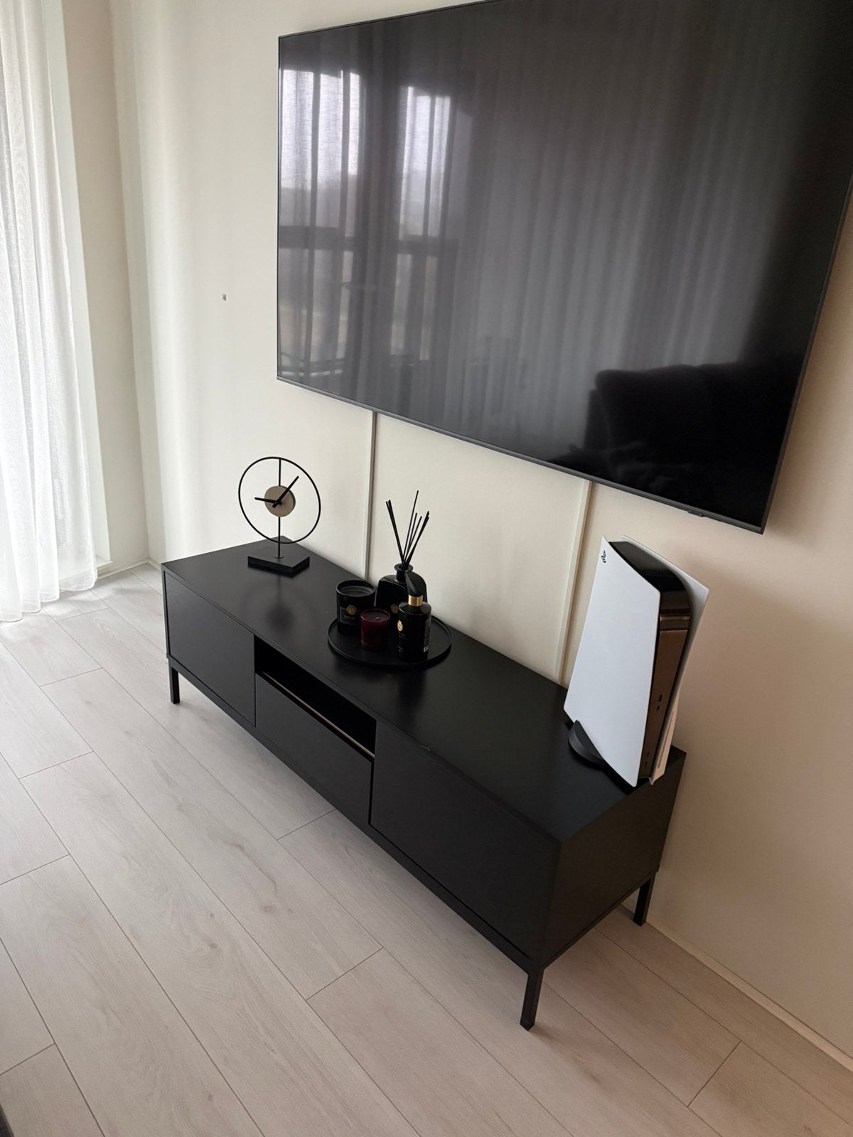 Tv meubel kast zwart 140x40x45, Ophalen, Zo goed als nieuw, 25 tot 50 cm, Minder dan 100 cm
