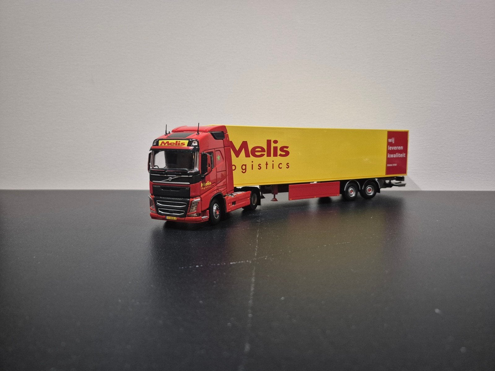 Tekno Melis volvo fh4, Hobby en Vrije tijd, Modelauto's | 1:50, Ophalen of Verzenden, Nieuw, Bus of Vrachtwagen, Tekno