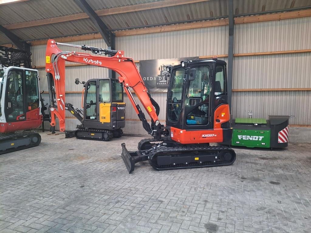 Kubota KX037-4 HI, minigraver, BJ2026, Airco, 2 stuks, Nieuw, Doe-het-zelf en Verbouw, Gereedschap | Overige machines, Nieuw, Ophalen