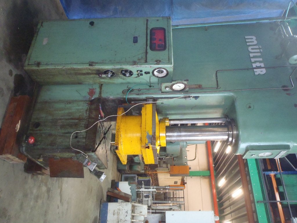Müller hydraulische C vorm pers 100 ton, Ophalen, Gebruikt, Elektrisch, Overige soorten