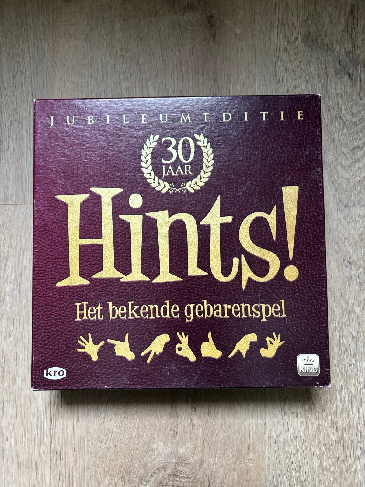 Hints! Het bekende gebarenspel - Jubileumeditie, Drie of vier spelers, Ophalen of Verzenden, Zo goed als nieuw