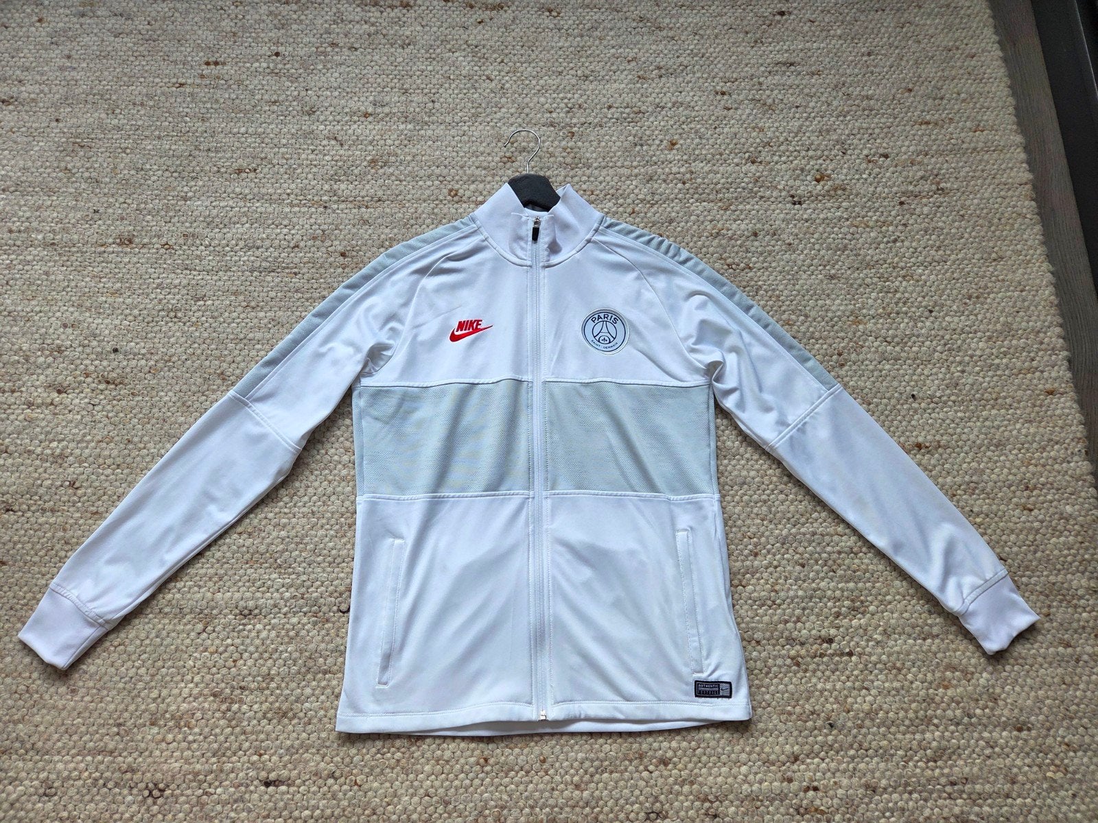 Nike PSG Trainingsjack Maat M - Wit/Grijs, Ophalen of Verzenden, Zo goed als nieuw