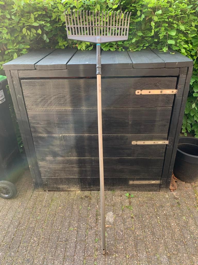 Gardena (gras)hark met vaste steel, Ophalen, Gebruikt, Hark