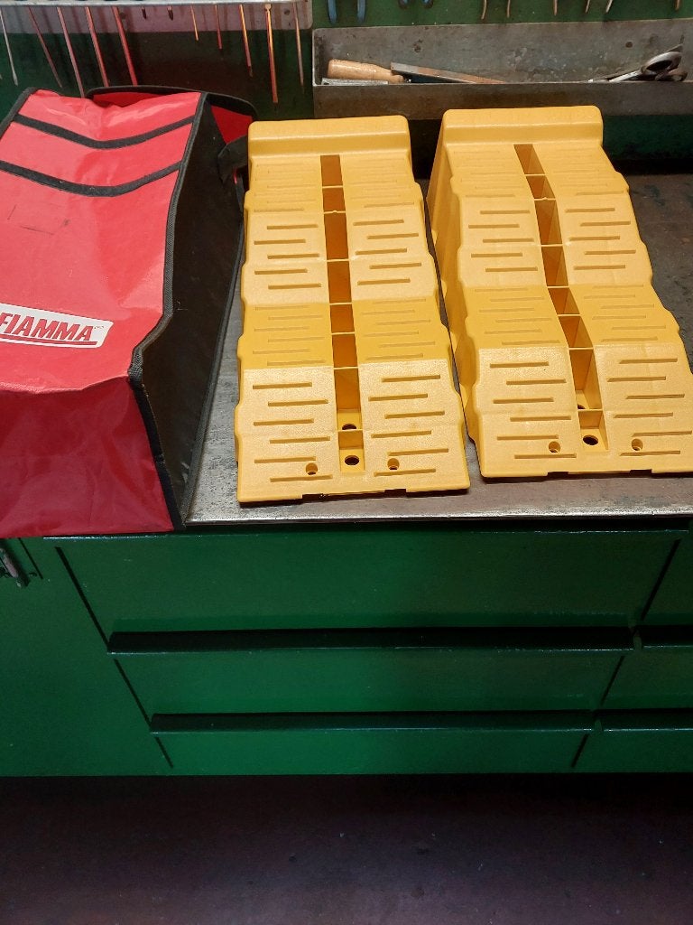 Nieuwe Fiamma oprijspieen, Ophalen of Verzenden, Nieuw