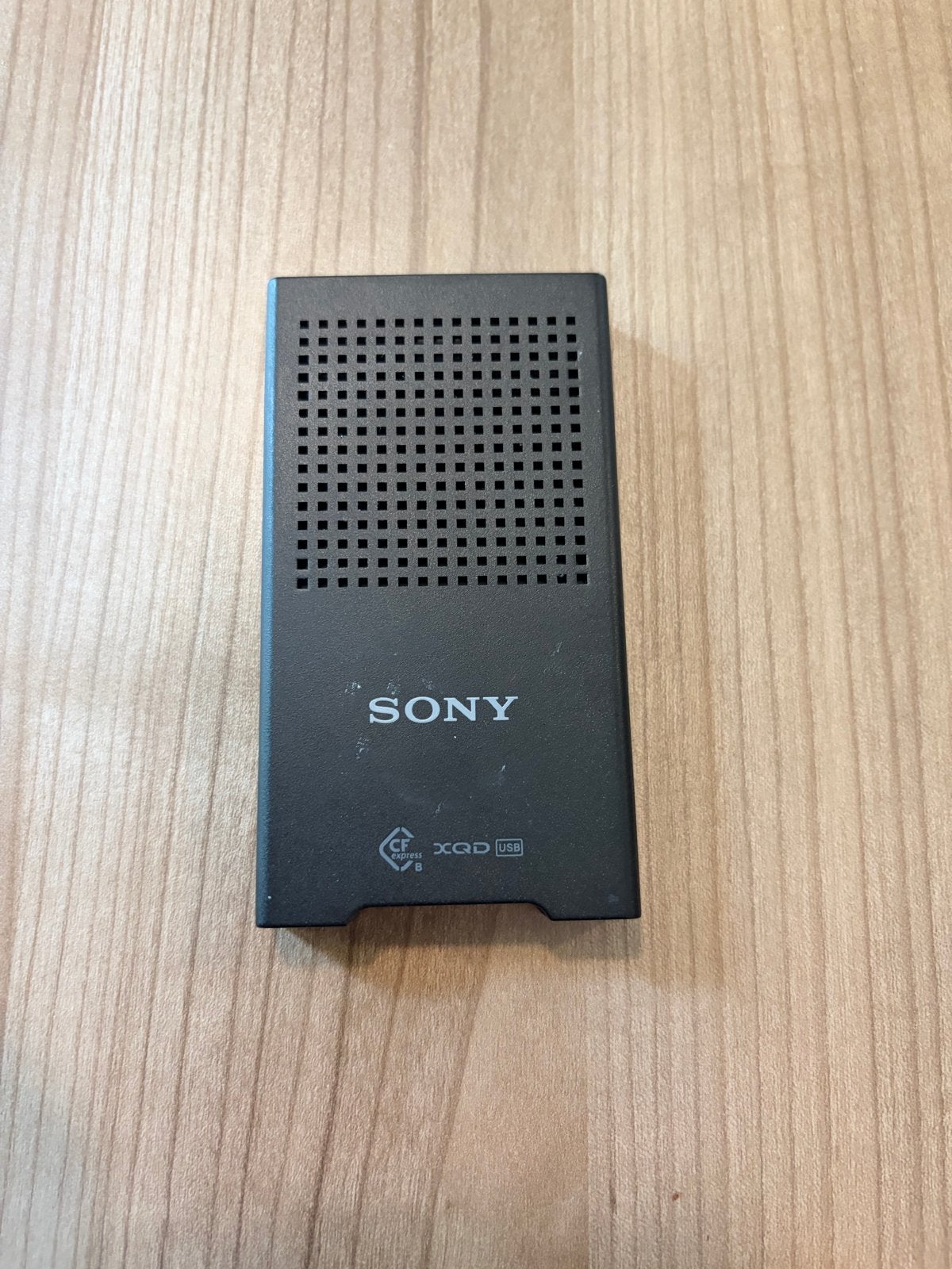Sony XQD USB-kaartlezer, Audio, Tv en Foto, Fotografie | Geheugenkaarten, Ophalen of Verzenden, Zo goed als nieuw, XQD, Fotocamera