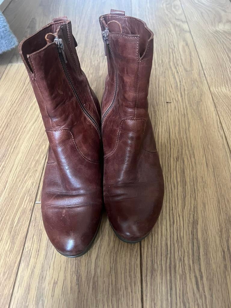 Think laarsjes bruin, Kleding | Dames, Schoenen, Ophalen of Verzenden, Zo goed als nieuw, Bruin