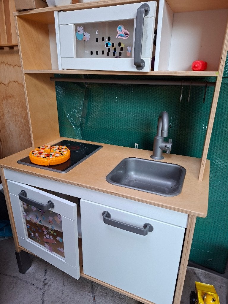 Speelgoed keukentje met accessoires, Kinderen en Baby's, Ophalen, Gebruikt