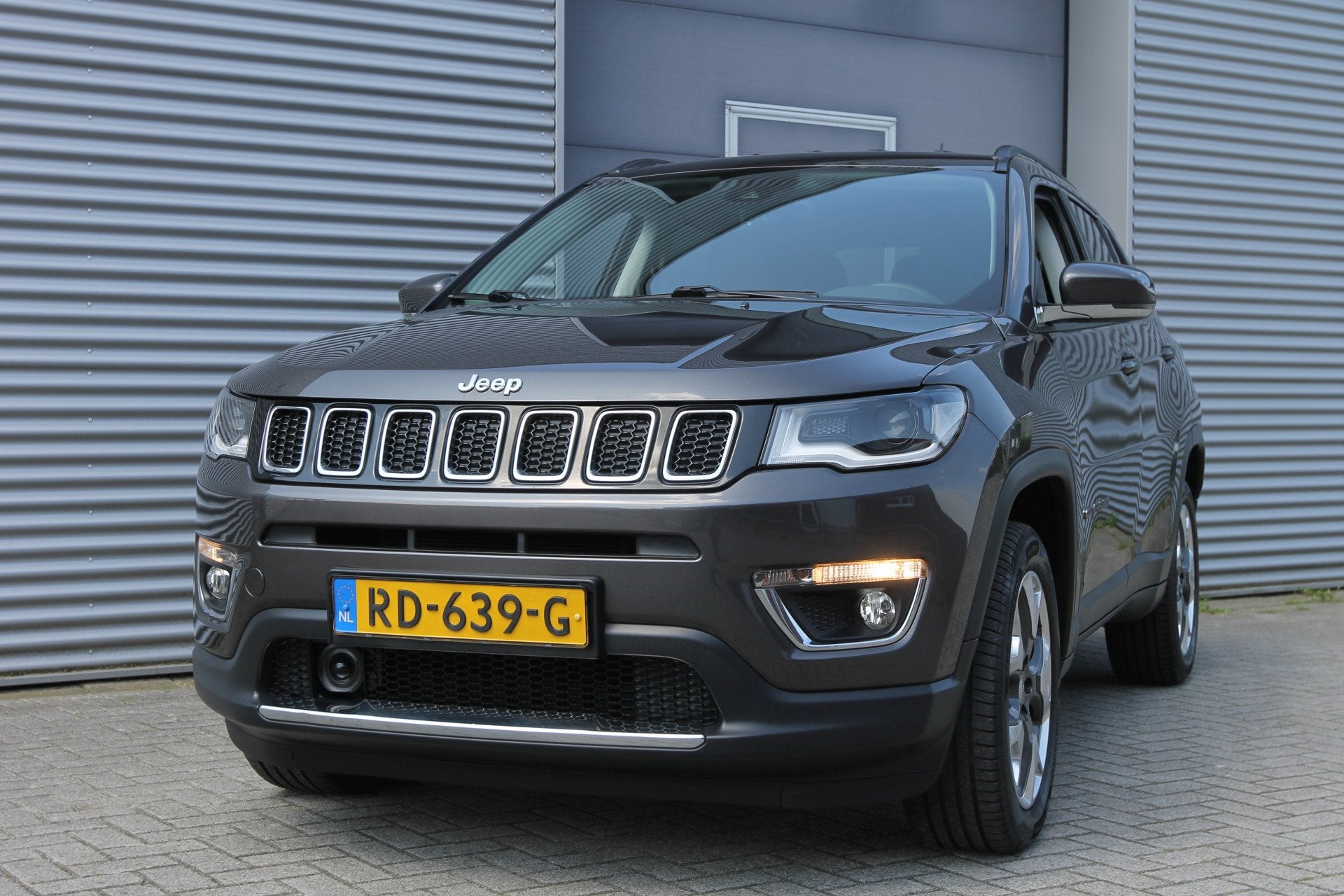 Jeep Compass 1.4 MultiAir Limited 4x4 I Automaat I Navi I 1/, Automaat, Dealer onderhouden, 450 kg, Gebruikt