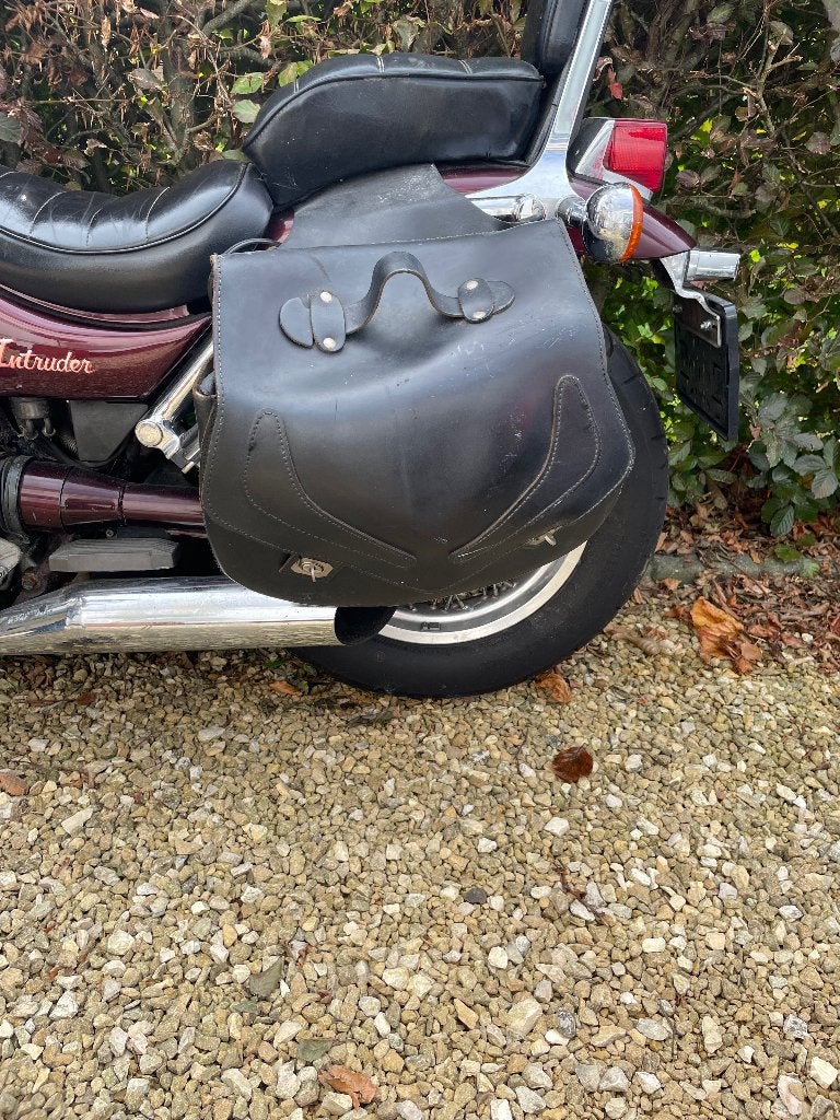Leren motortassen, Ophalen, Gebruikt