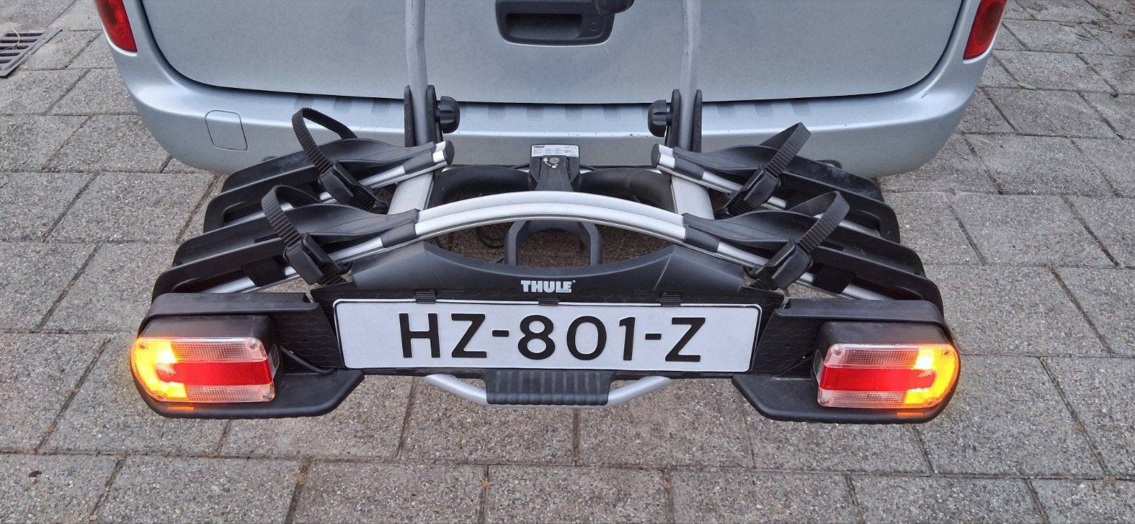Thule EuroWay 921 fietsendrager met oprijgoot, Ophalen, Gebruikt, Elektrische fiets, 2 fietsen