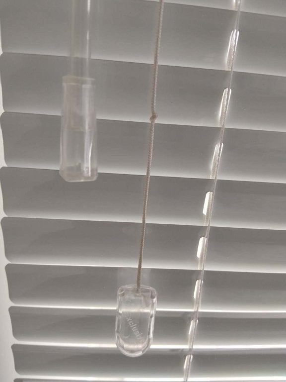 Luxaflex 3 x in prima staat, Roobolmerk, 67 cm, Overige merken, Wit, Metaal