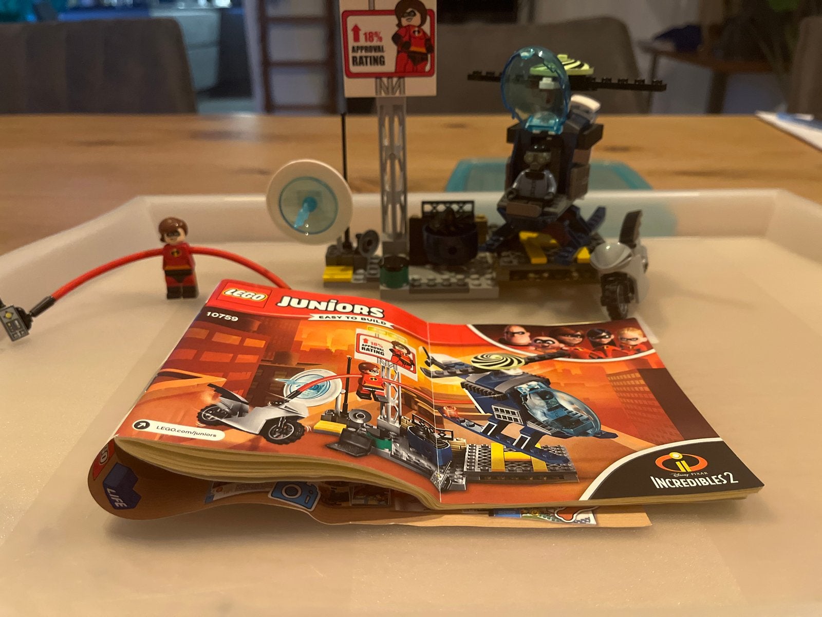 LEGO Juniors Incredibles 2 Elastigirl's Dakachtervolging 107, Ophalen, Overige thema's, Lego, Zo goed als nieuw