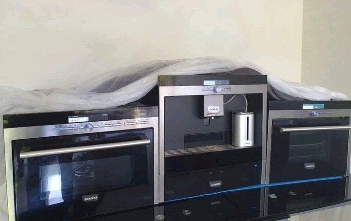 siemens inbouw combi-oven, koffiemachine & stoomoven, Witgoed en Apparatuur, Afneembaar waterreservoir, Gebruikt, Koffiemachine
