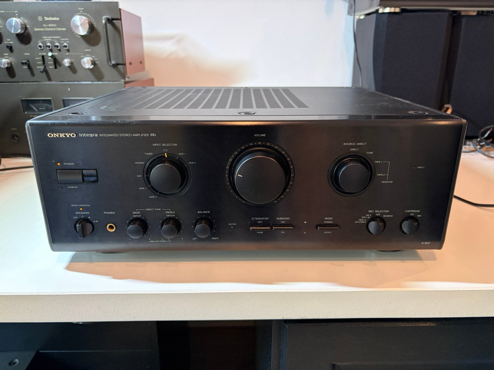 Te koop vintage Onkyo stereo amplifier model A-807, Ophalen of Verzenden, Zo goed als nieuw, 60 tot 120 watt, Onkyo