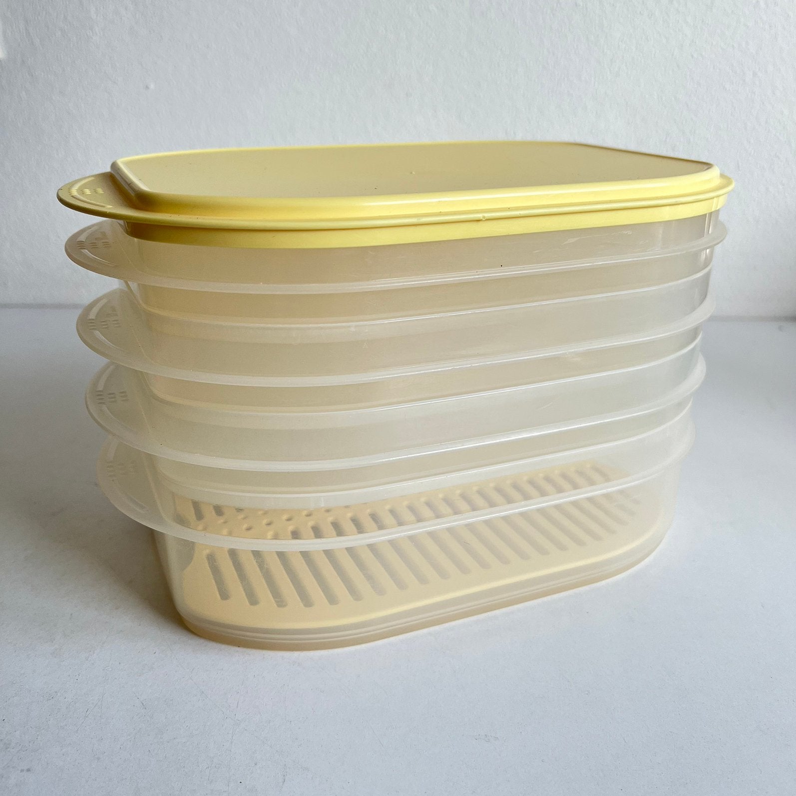Tupperware stapel 4 vleeswaren combismart + treef, Huis en Inrichting, Ophalen of Verzenden, Geel, Schaal, Vaatwasserbestendig