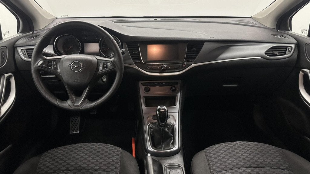 Opel Astra Sports Tourer 1.2 Business Edition CARPLAY NAVI T, Auto's, Opel, Voorwielaandrijving, Stof, Gebruikt, 1199 cc