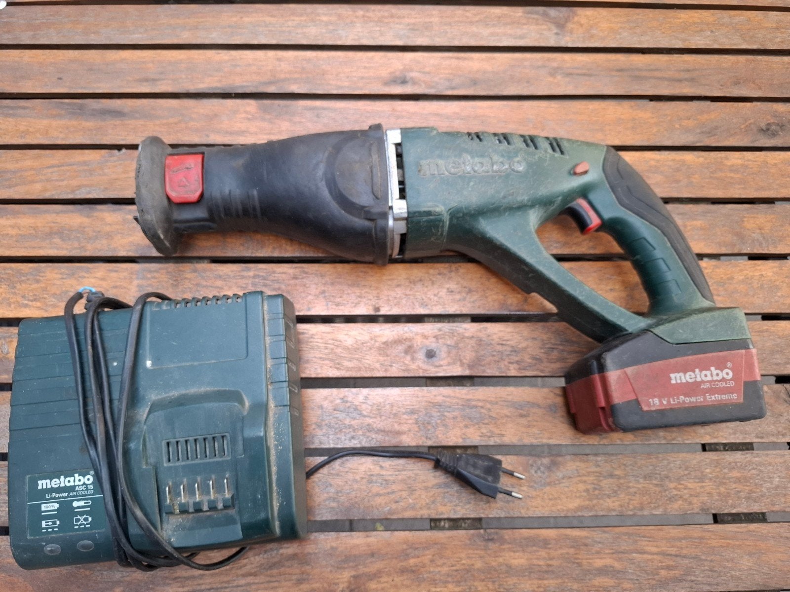Metabo 18v, Ophalen, 600 tot 1200 watt, Reciprozaag, 70 mm of meer