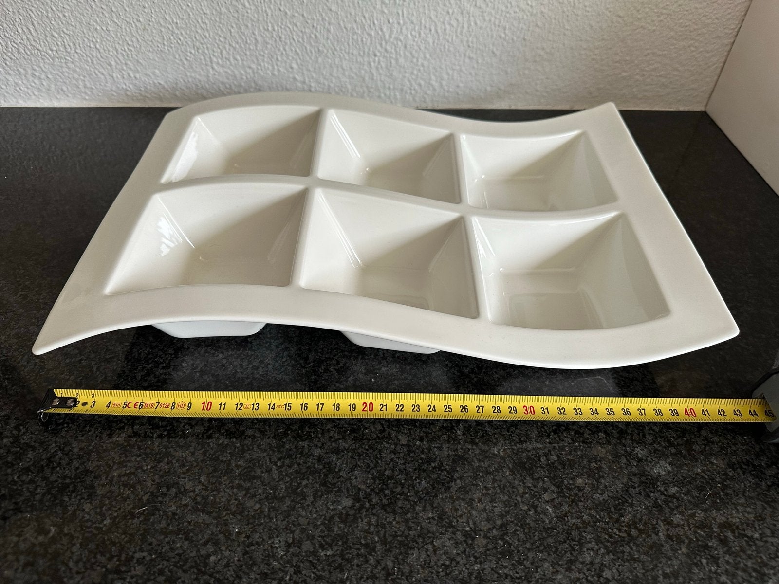 Villeroy & Boch NewWave schaal met 6 vakken, Ophalen, Porselein of Keramiek, Schaal, Zo goed als nieuw