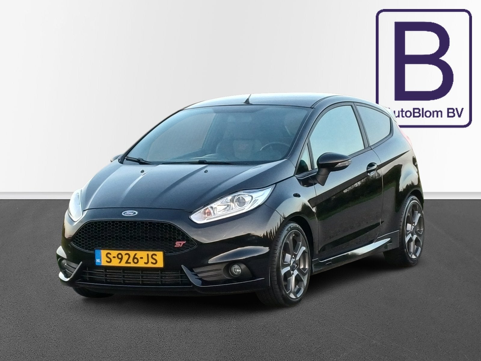 Ford Fiesta 1.6 ST2 / 182 PK / Recaro stoelen / 17"/ Clima /, Voorwielaandrijving, 1596 cc, 1063 kg, Gebruikt
