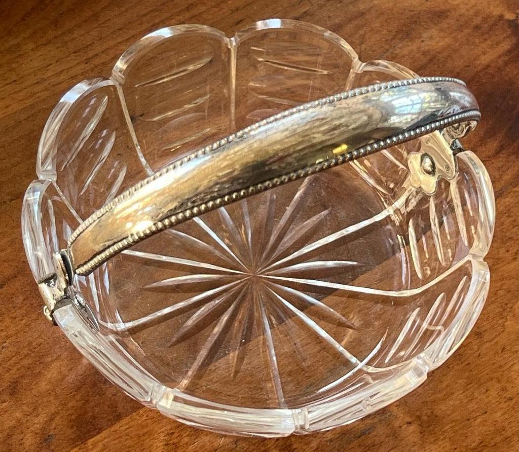 BONBONSCHAALTJE OLIJF GESLEPEN ZILVEREN BEUGEL, Antiek en Kunst, Antiek | Goud en Zilver, Verzenden, Zilver