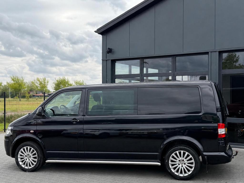 Volkswagen Transporter 2.0 TDI L2H1 DC Automaat Leer Zwart, Euro 5, 4 cilinders, 2500 kg, Zwart