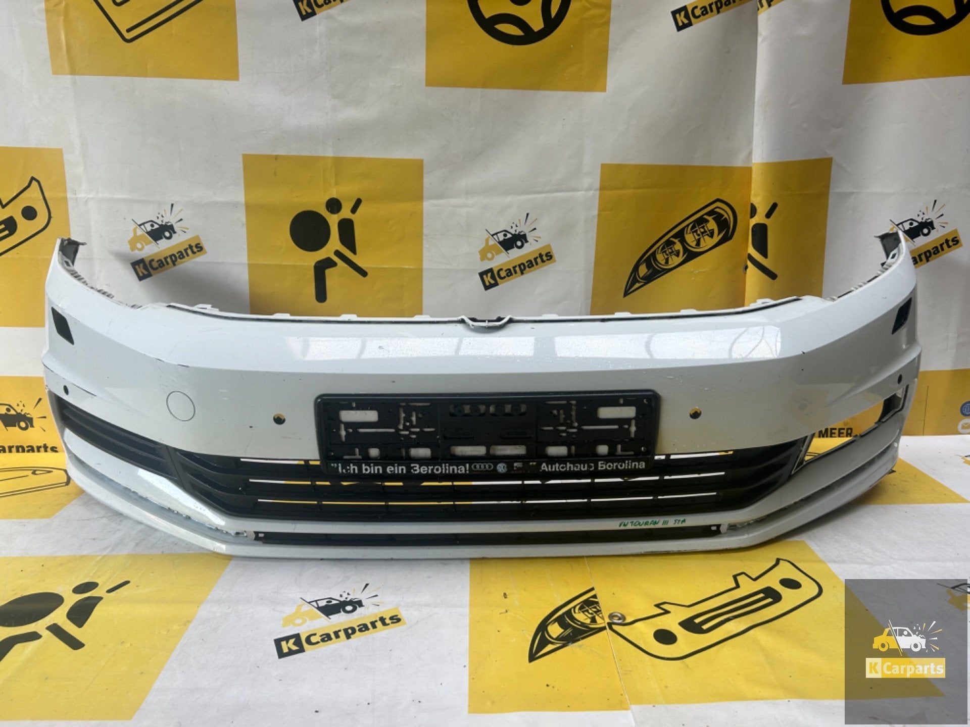 Voorbumper VW Touran 5TA bumper KLS 4xPDC 5TA807221A, Info@fabrikant.eu, Ophalen of Verzenden, Bumper, Fabrikant BV